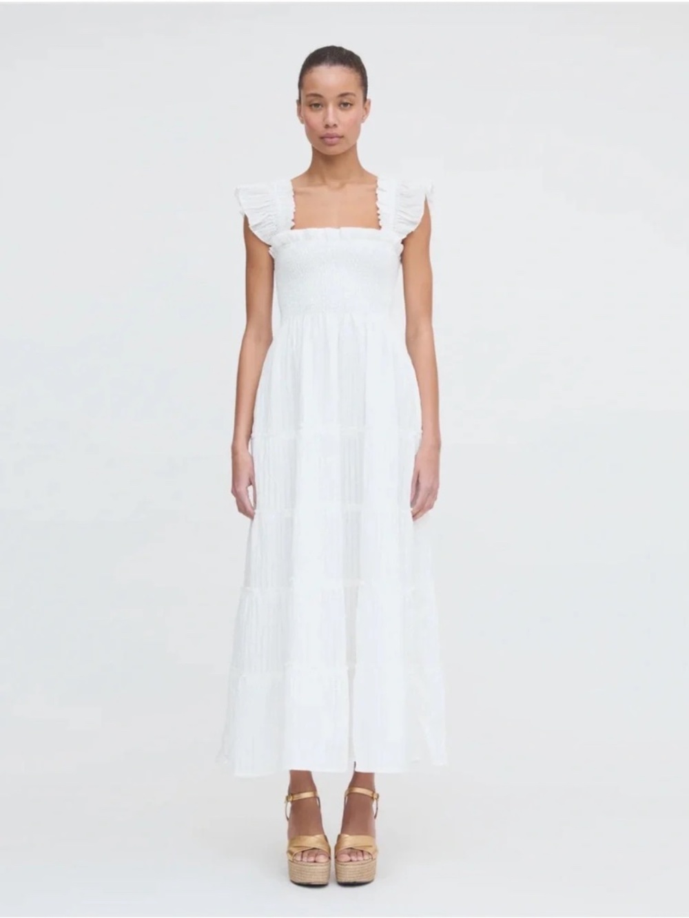 Tuckernuck Hill House Ellie Nap dress size medium white with embroiderery
